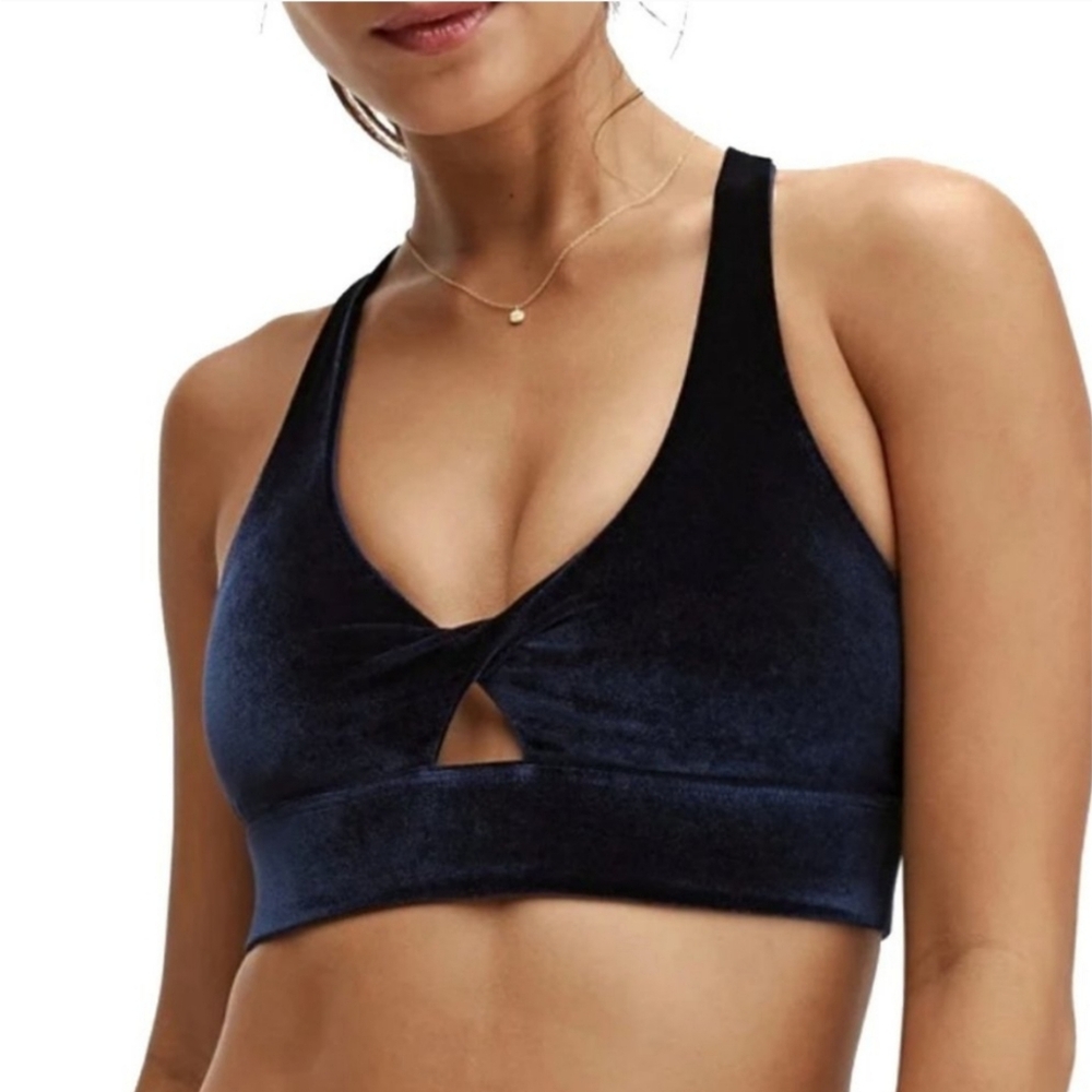 FABLETICS Oasis Twist Velour Sports Bra Navy Blue Medium